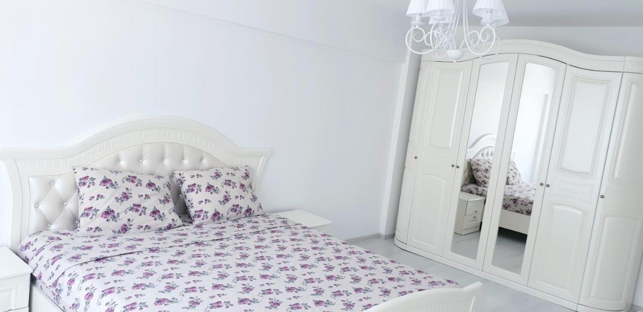 White Apartament, Braila Ngoại thất bức ảnh