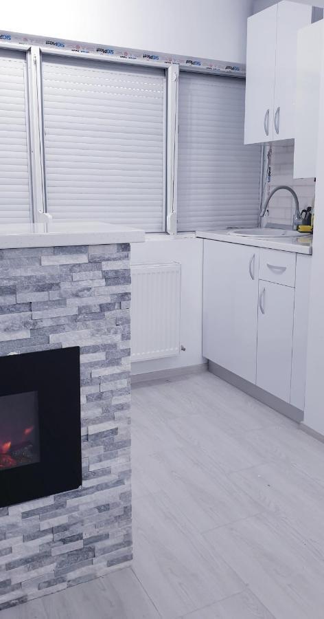 White Apartament, Braila Ngoại thất bức ảnh
