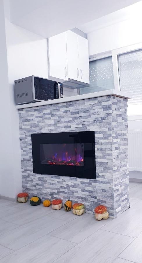 White Apartament, Braila Ngoại thất bức ảnh