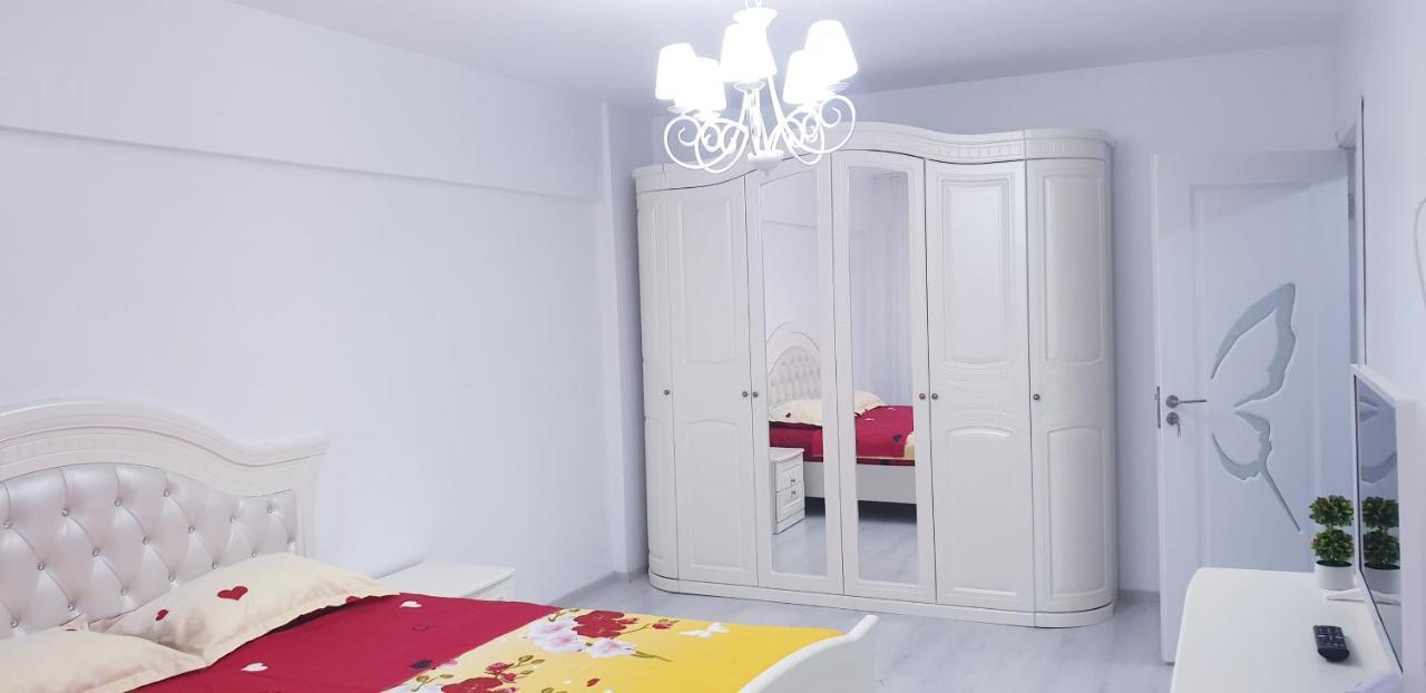 White Apartament, Braila Ngoại thất bức ảnh
